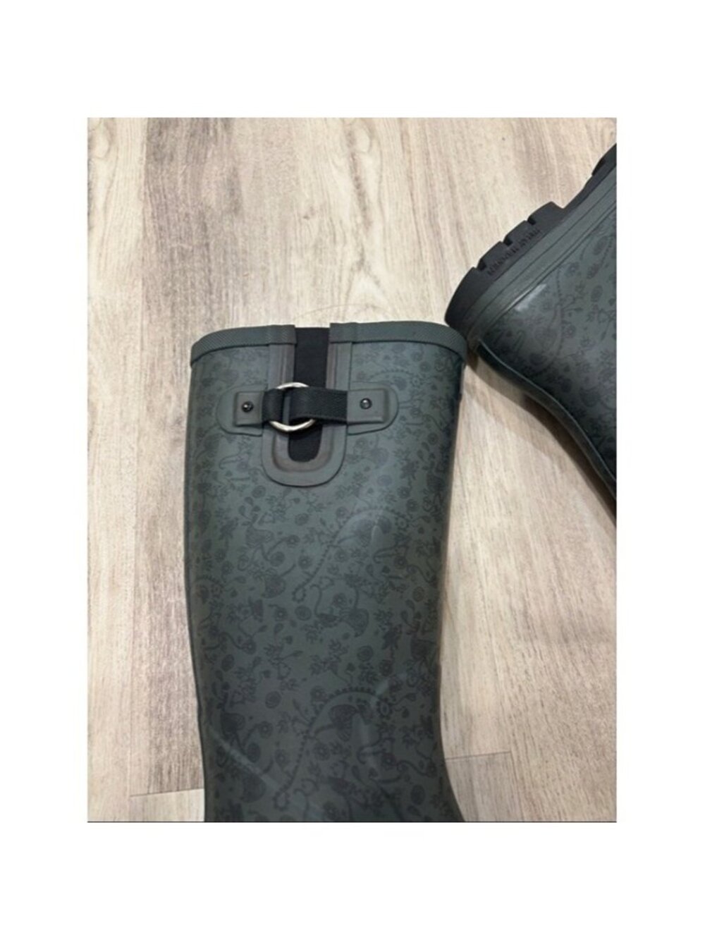 Helly Hansen Classic Women's Black and green Floral Rain Boots size 9 - Picture 2 of 9